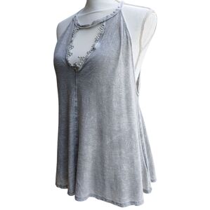 NWT Molly Green Sleeveless Top Gray with Lace Neckline Size Medium